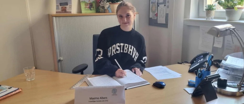 Unsere neue Kollegin im Rahmen des Freiwilligendienstes Maxime Albers 